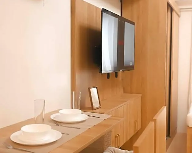 Fully Furnished:japandi Warm In Qc W/ Pool 마닐라